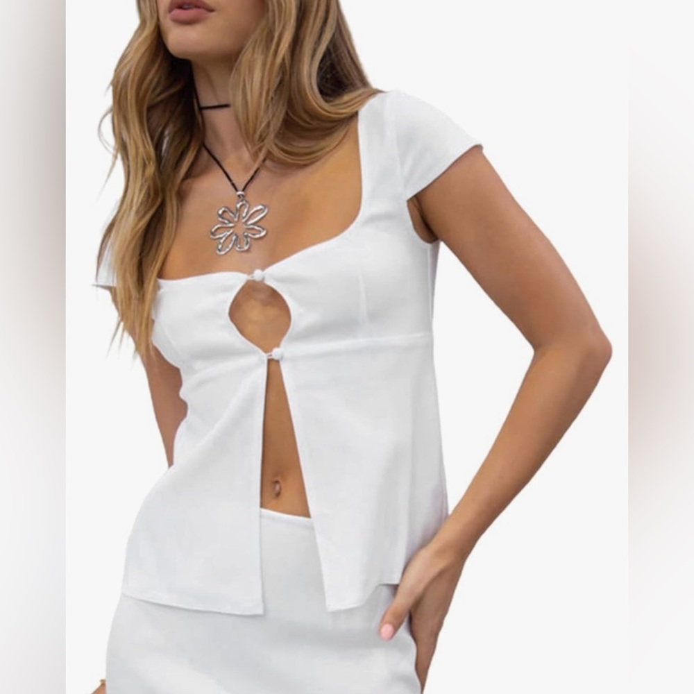 Open To It white top from Lane 201 boutique. Size small. NWT.